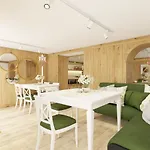 Resort Paryzanka Basen
