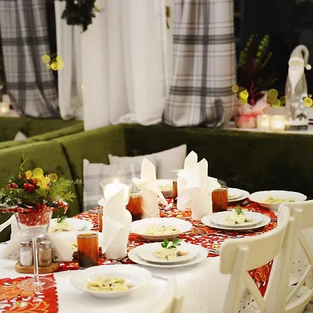 Resort Paryzanka Basen Poronin