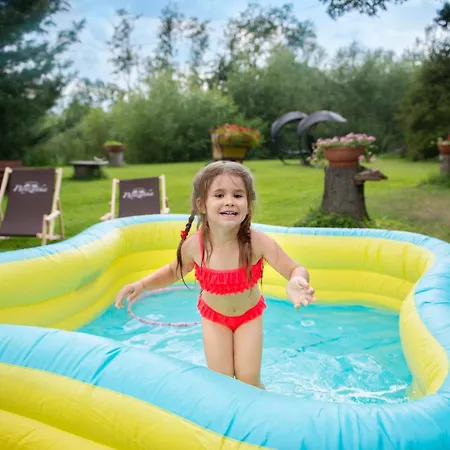 Resort Paryzanka Basen Poronin