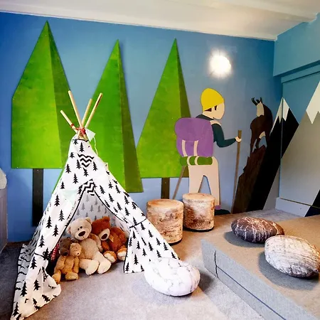 Rezort Paryzanka Basen Poronin