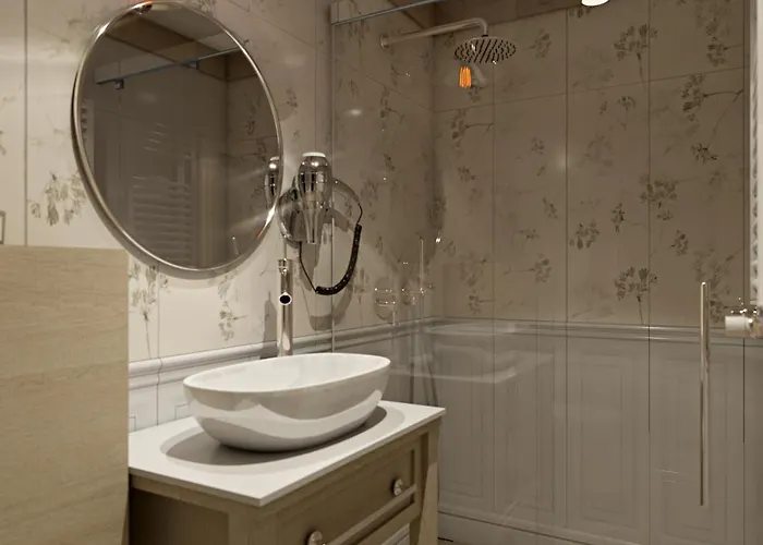 Paryzanka Basen Rezort Poronin