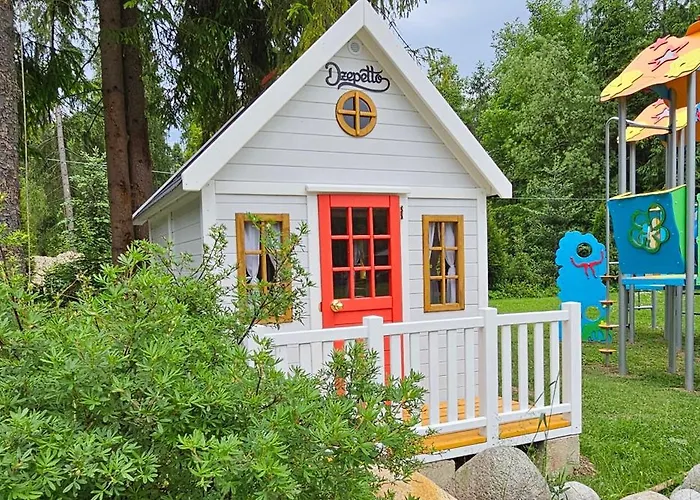 度假村 Paryzanka Basen